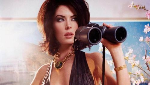 Mỹ nhân nóng bỏng Hollywood biến dạng như bà già U60 - 8