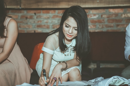 Kiều Thanh, Việt Anh rớt nước mắt vì trẻ em nghèo - 4