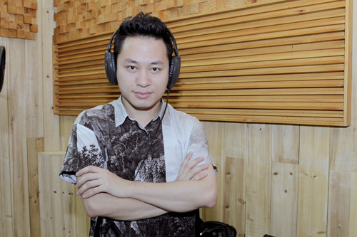Tùng Dương nhí nhảnh trong phòng thu - 3