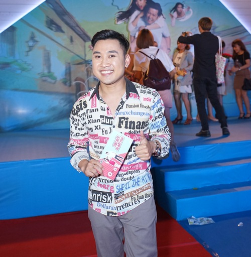 Nhã Phương tay trong tay cùng "người tình" đi sự kiện - 10