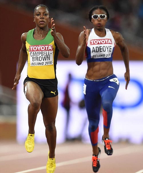 Vô địch thế giới vẫn chạy nhầm đường ở nội dung 200m - 4