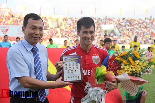 TRỰC TIẾP B.Bình Dương – FLC Thanh Hóa: Cơn mưa bàn thắng (KT) - 15