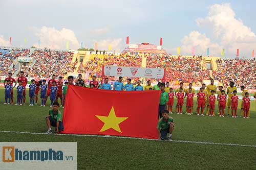 TRỰC TIẾP B.Bình Dương – FLC Thanh Hóa: Cơn mưa bàn thắng (KT) - 16