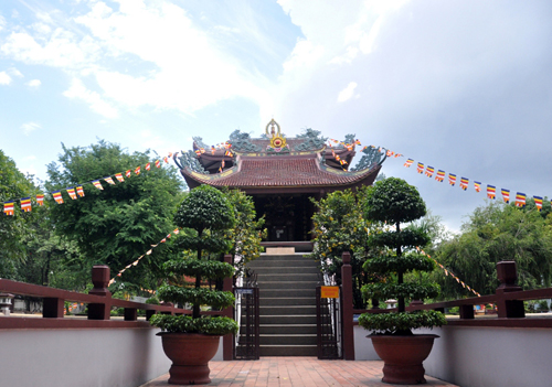 Nam Thiên Nhất Trụ - Chùa Một Cột giữa lòng TP.HCM - 3