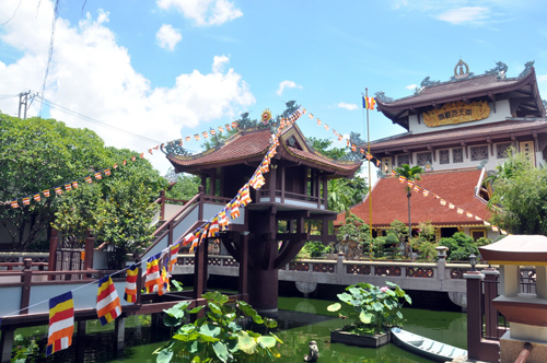 Nam Thiên Nhất Trụ - Chùa Một Cột giữa lòng TP.HCM - 4