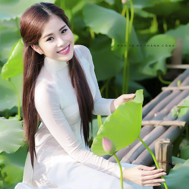 Thích thú ngắm 5 “bản sao” hoàn hảo của hoa hậu Việt - 1