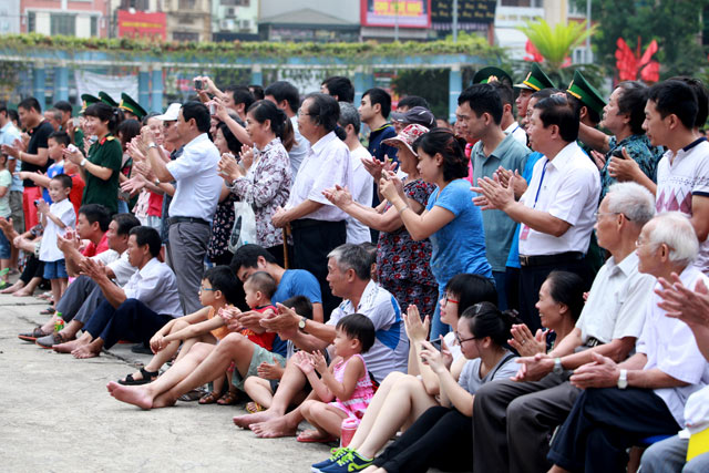 Xem chó nghiệp vụ tìm ma túy, đánh hơi người ở Thủ đô - 3