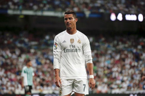 Ronaldo tịt ngòi: Cái “dớp” khởi đầu chậm - 1
