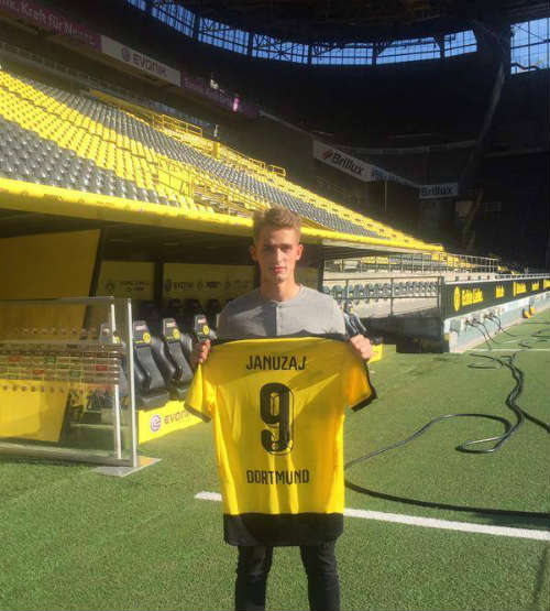 Tin chuyển nhượng 31/8: MU chia tay thủ môn - 2