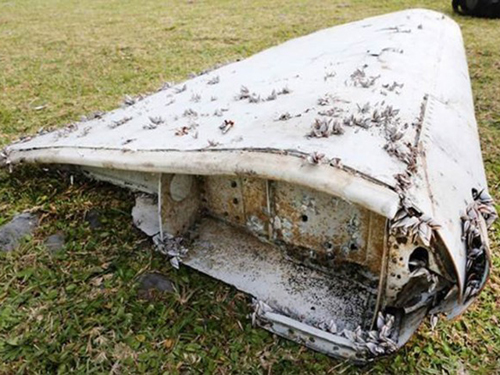 Cuộc giải mã mảnh vỡ nghi của MH370 đi vào ngõ cụt - 1