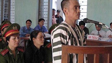 Đề nghị đình chỉ vụ án Huỳnh Văn Nén - 1