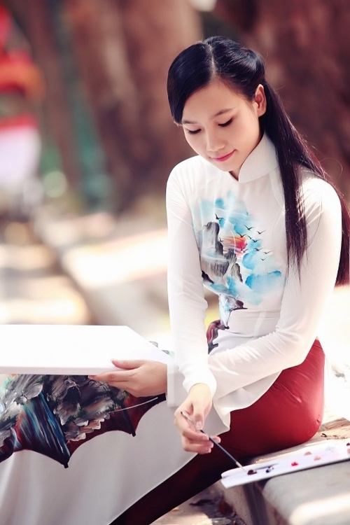 Diễn viên "Cầu vồng tình yêu" diện áo dài đón Tết Độc Lập - 6