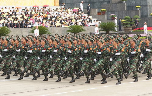 Hào khí Việt Nam qua lễ diễu hành, diễu binh hùng tráng - 14