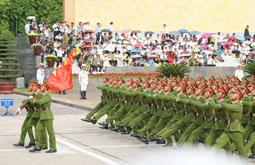 Hào khí Việt Nam qua lễ diễu hành, diễu binh hùng tráng - 19