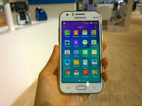 Samsung Galaxy J1 Ace giá rẻ trình làng - 2