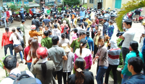 Án chung thân cho kẻ đâm người tình và tình địch thương vong - 2
