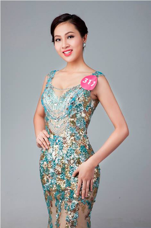 Người đẹp HH Hoàn vũ miền Bắc đọ sắc với áo tắm - 15