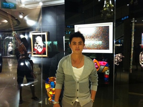 4 nam ca sĩ Vbiz "biến mất" khi tên tuổi đang ở đỉnh cao - 2