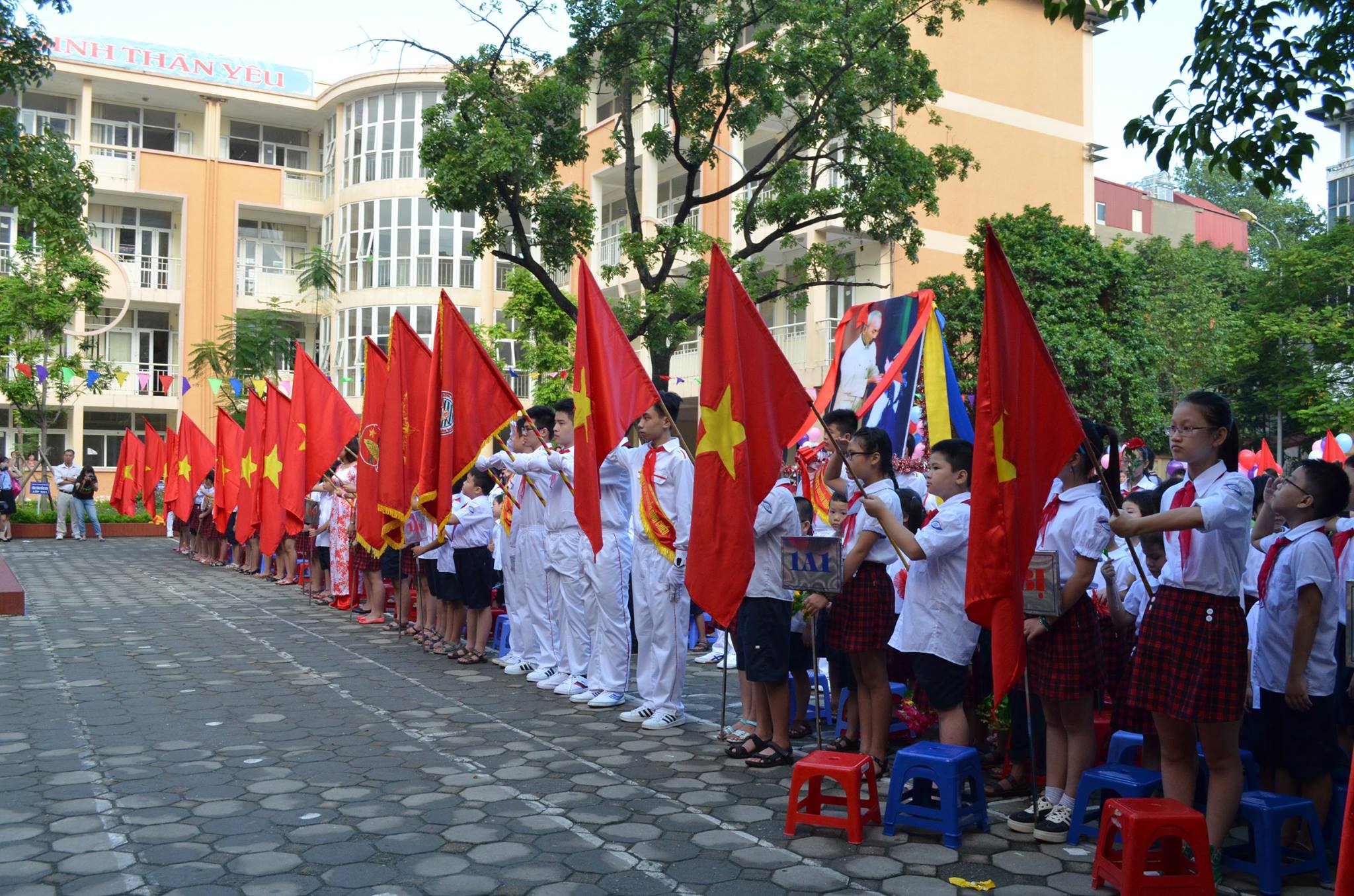 Hơn 22 triệu HS, SV nô nức khai giảng năm học mới - 7