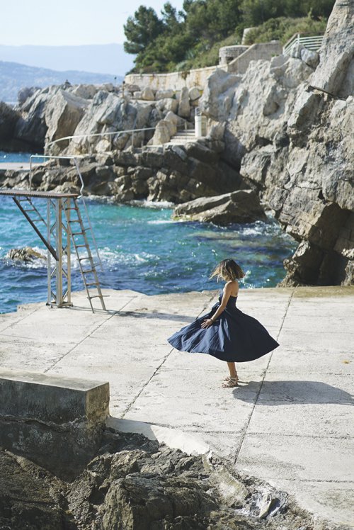 Đi du lịch mà vẫn mặc đẹp ngất ngây như tín đồ gốc Á - 4