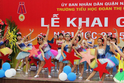 Hơn 22 triệu HS, SV nô nức khai giảng năm học mới - 2