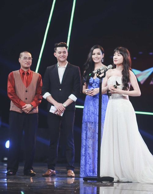 Phim &#34;Tuổi thanh xuân&#34;  thắng lớn tại VTV Awards - 4