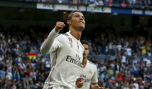 Ronaldo sẽ ghi nhiều bàn hơn Messi mùa này - 1