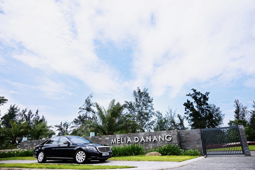 Mercedes-Benz Việt Nam bàn giao xe S-Class cho Melia Đà Nẵng - 1