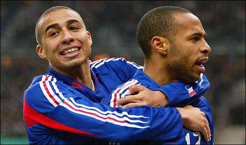 Sau Henry-Trezeguet, tiền đạo Pháp như "con mèo ngoan" - 3
