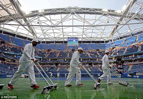 US Open ngày 11: Hoãn bán kết nữ - 2