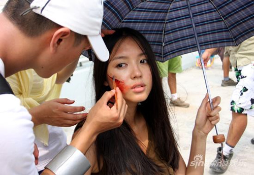 Bất ngờ với mặt mộc của hoa hậu đẹp nhất Trung Quốc - 3