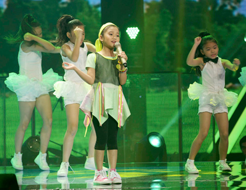 &#34;Nổi da gà&#34; với cô bé 9 tuổi The Voice Kids - 5