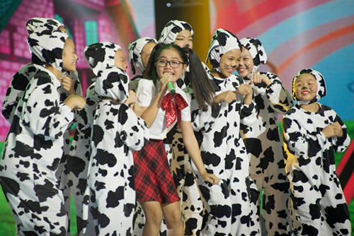 &#34;Nổi da gà&#34; với cô bé 9 tuổi The Voice Kids - 8