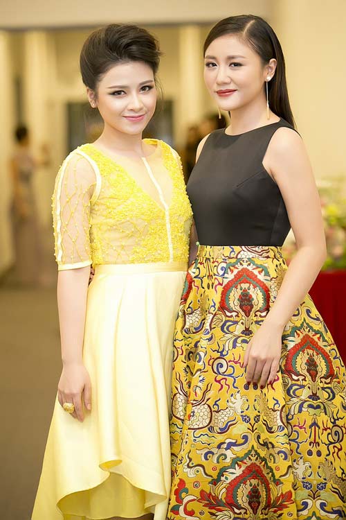 Dương Hoàng Yến, Văn Mai Hương ngày càng xinh đẹp - 2