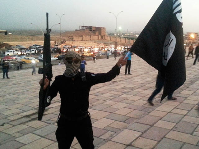 IS tấn công mạng, trộm thông tin tối mật của chính phủ Anh - 1