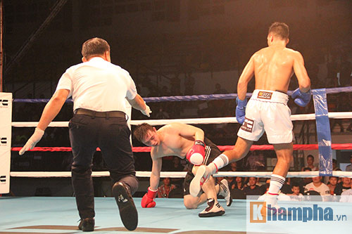 Võ sỹ “Tây” bị đồng nghiệp Việt hạ knock-out liên tiếp - 15