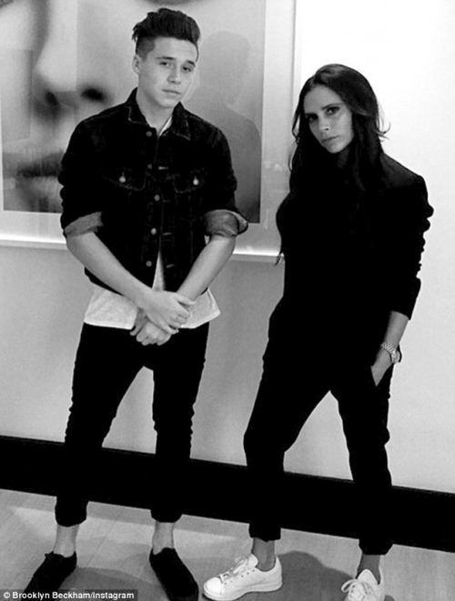 Gia đình nhà Beck “náo loạn” tuần lễ thời trang NY - 4