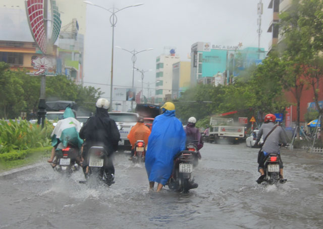 Bão số 3 suy yếu thành áp thấp nhiệt đới - 9