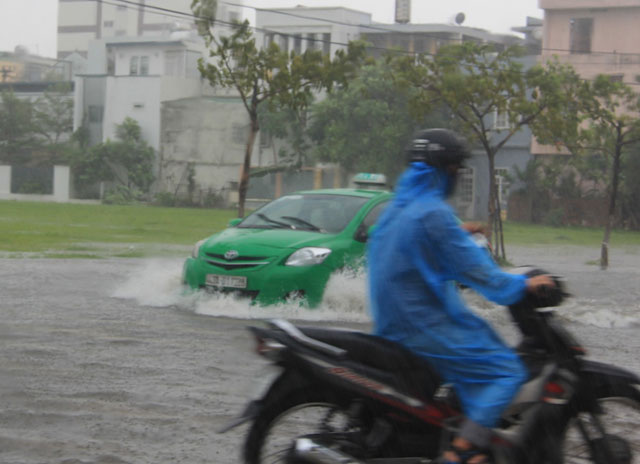 Bão số 3 suy yếu thành áp thấp nhiệt đới - 8