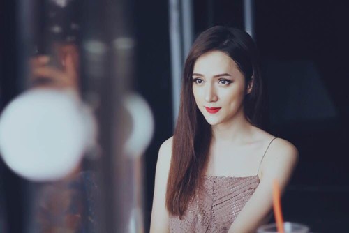 Hương Giang Idol đẹp hút hồn trong MV mới - 2