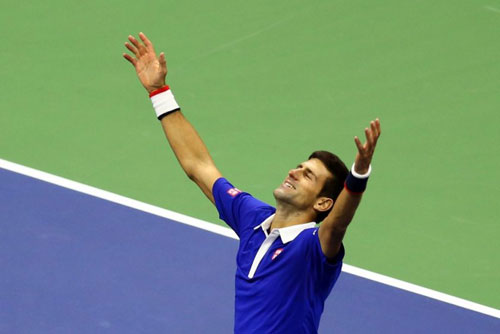 Phá kỉ lục tiền thưởng, Djokovic "áp sát" Federer - 1