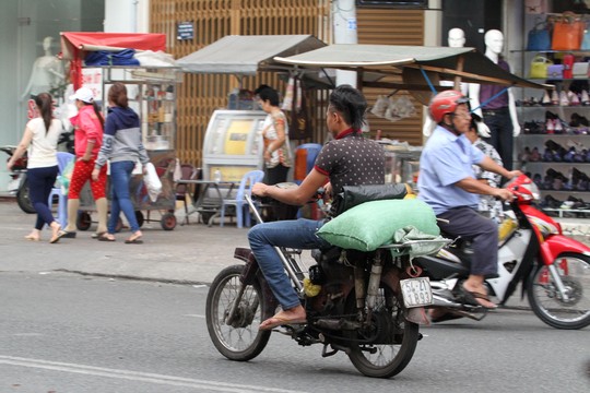 Những "siêu xe cà tàng" gây náo loạn Sài Gòn - 2