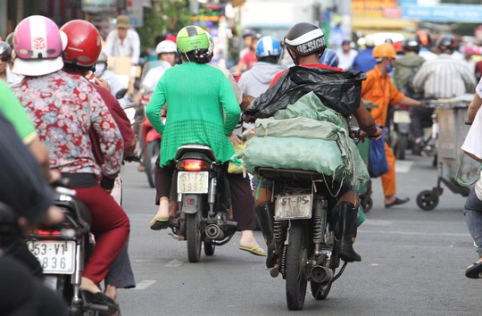 Những "siêu xe cà tàng" gây náo loạn Sài Gòn - 5