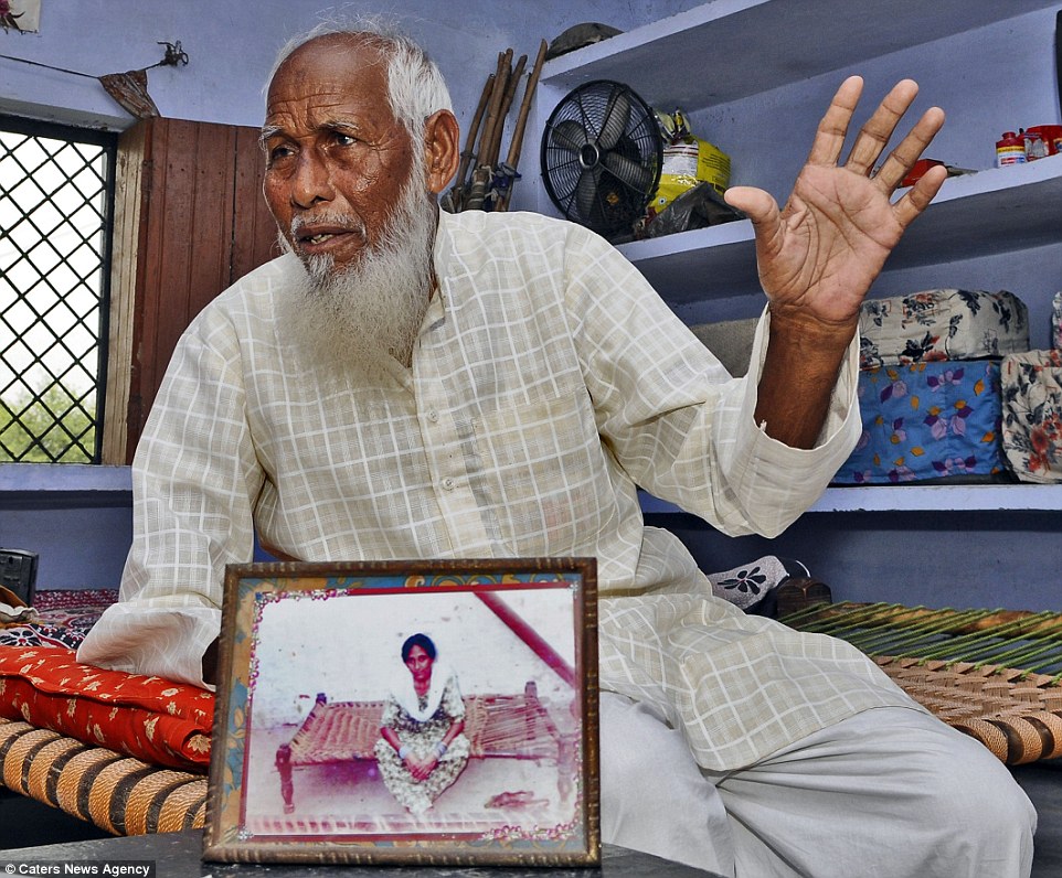 Ấn Độ: Cụ ông 80 tuổi xây "đền tình yêu bất diệt" cho vợ - 2