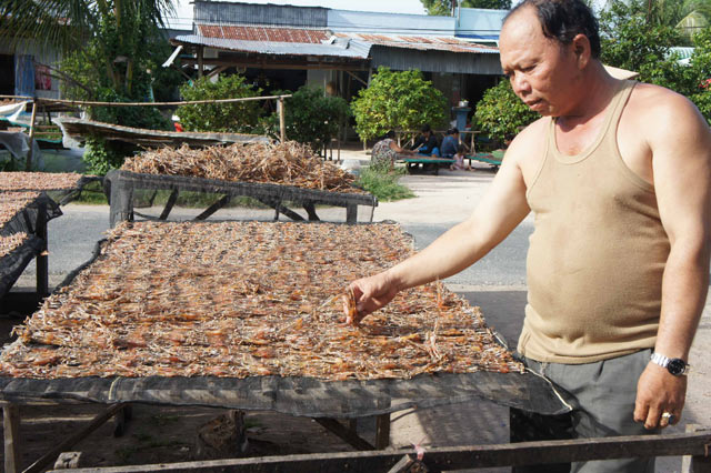 Quy trình đưa “vũ nữ chân dài” miền Tây lên bàn nhậu - 11
