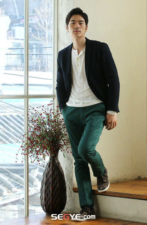 "Ông vua trụy lạc" Kim Kang-woo sắp sang Việt Nam - 1