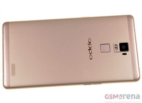 Đánh giá Oppo R7 Plus: Màn hình khủng, thiết kế cao cấp - 4