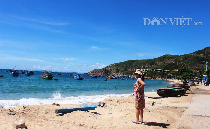 Chùm ảnh: Đẹp bình yên nơi biển Nhơn Hải - 14