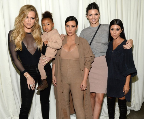 8 lý do khiến BST của Kanye West cực "hot" tại NYFW - 4