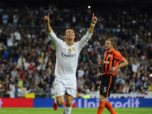 Real – Granada: “Mồi ngon” và kỉ lục chờ Ronaldo - 1